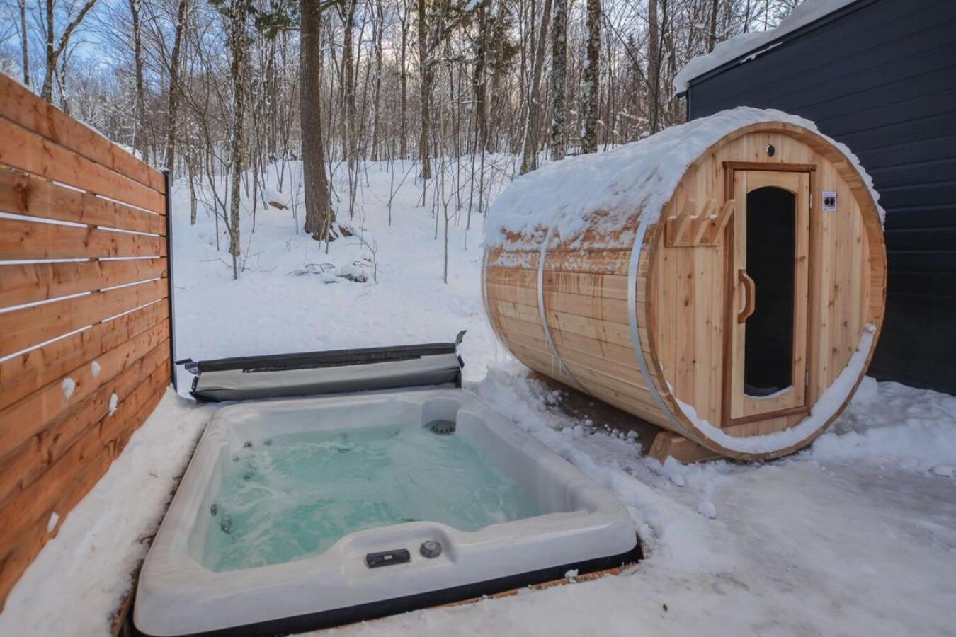 Mini Antarctica Pod,1765907324:JPEG
